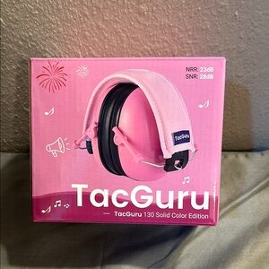 TacGuru Pink Noise-Cancelling Headphones